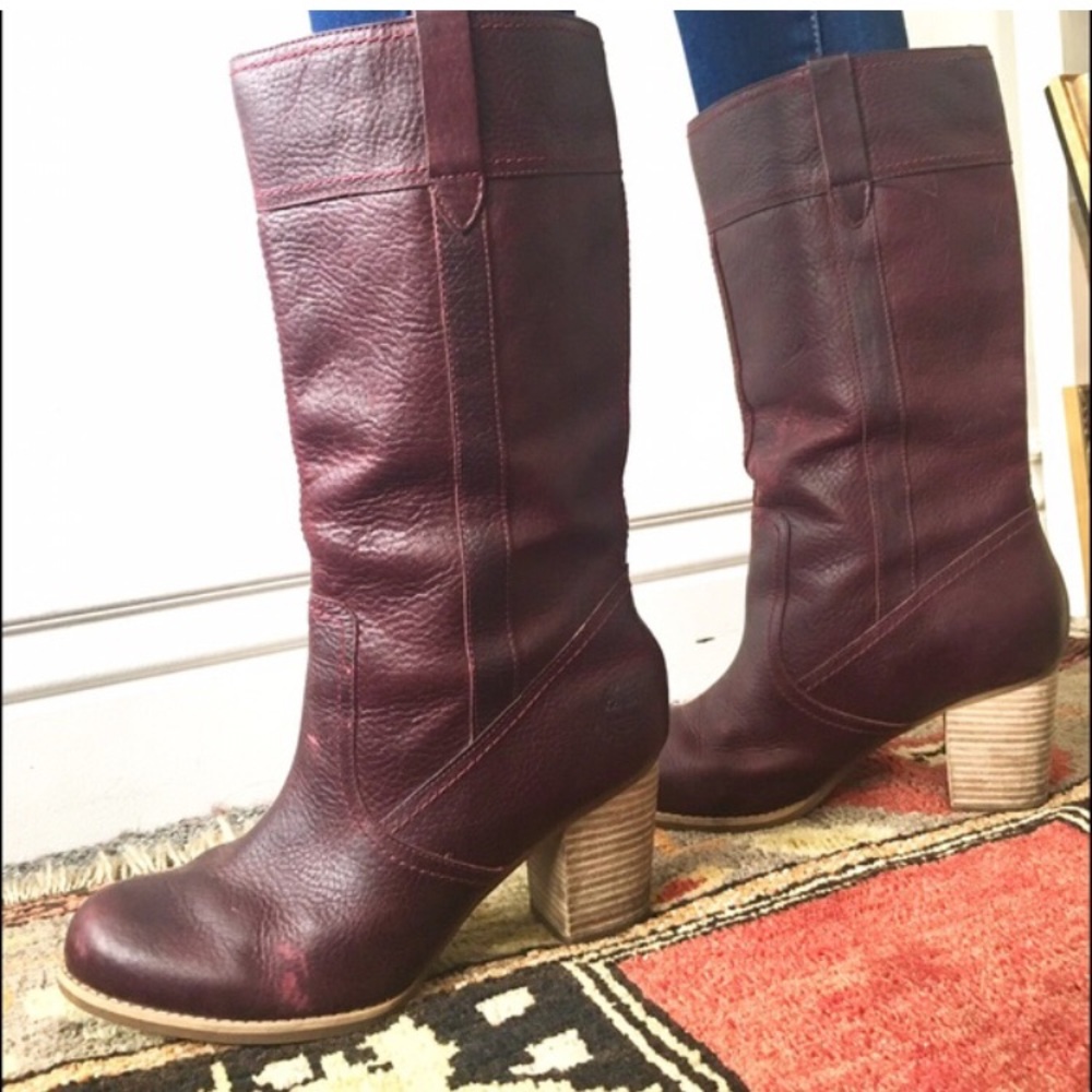 Burgundy Timberland tall boots